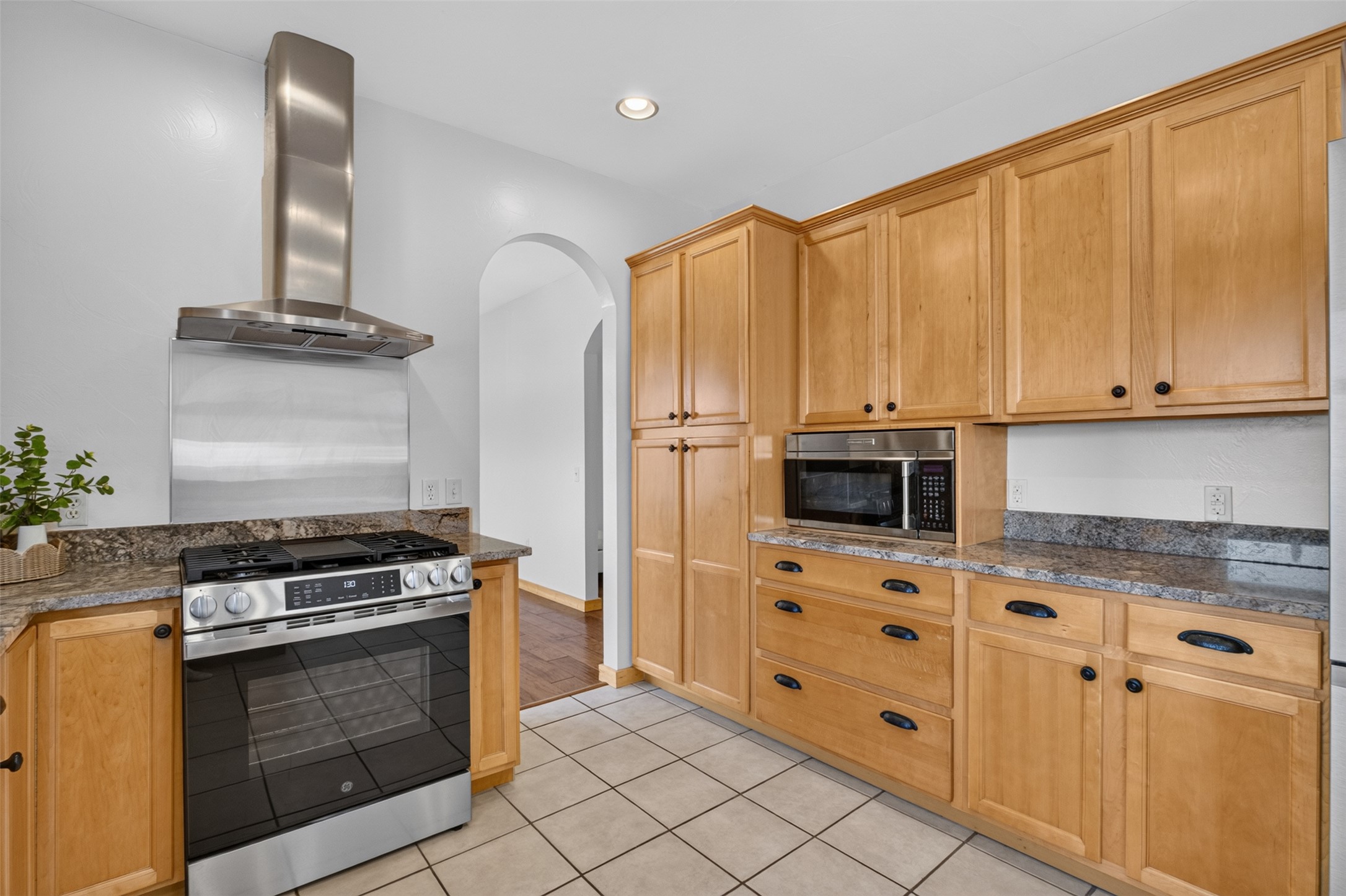 160 Hilltop Vista Loop