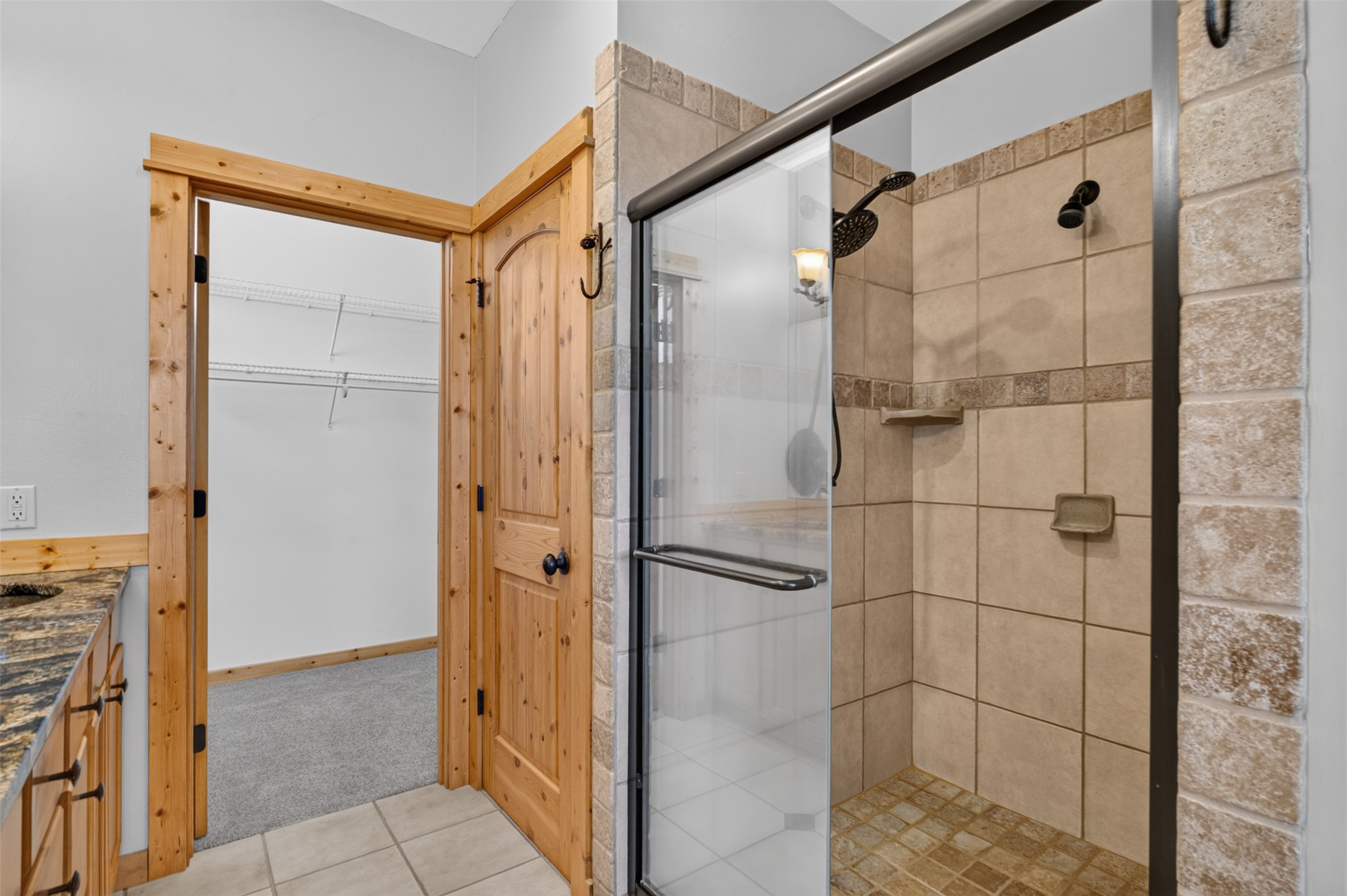 160 Hilltop Vista Loop
