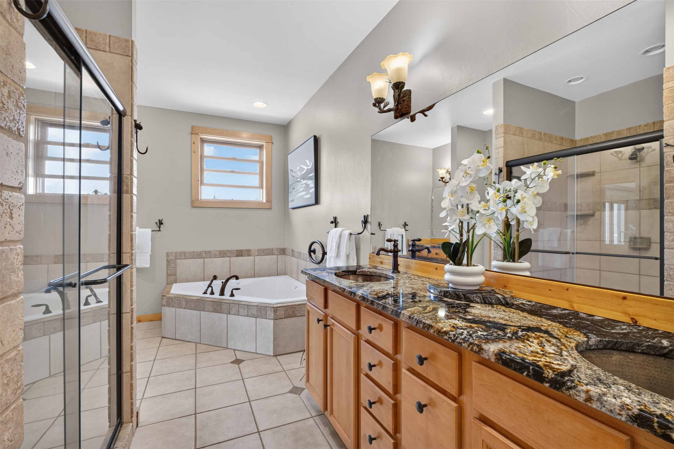 160 Hilltop Vista Loop