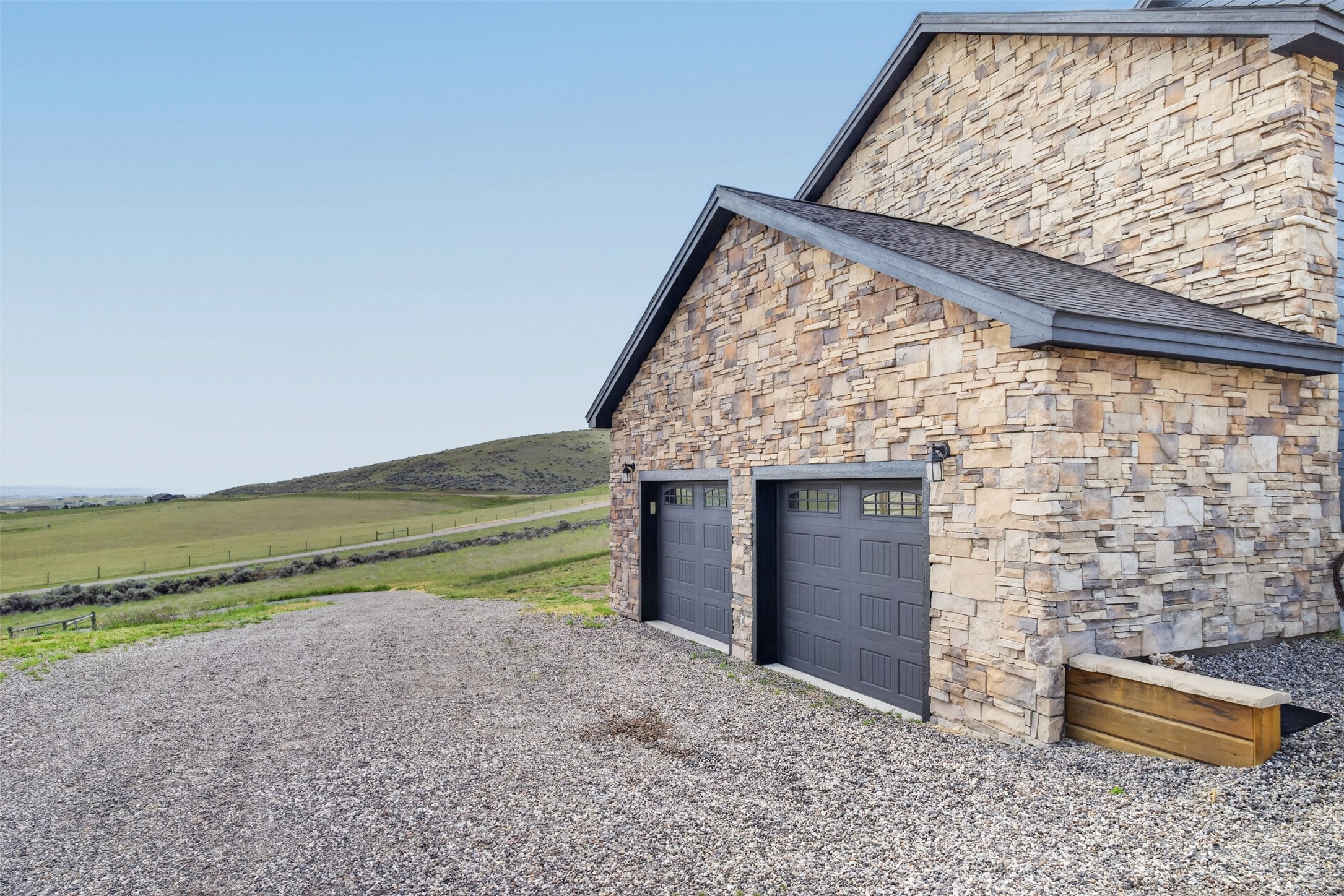 160 Hilltop Vista Loop