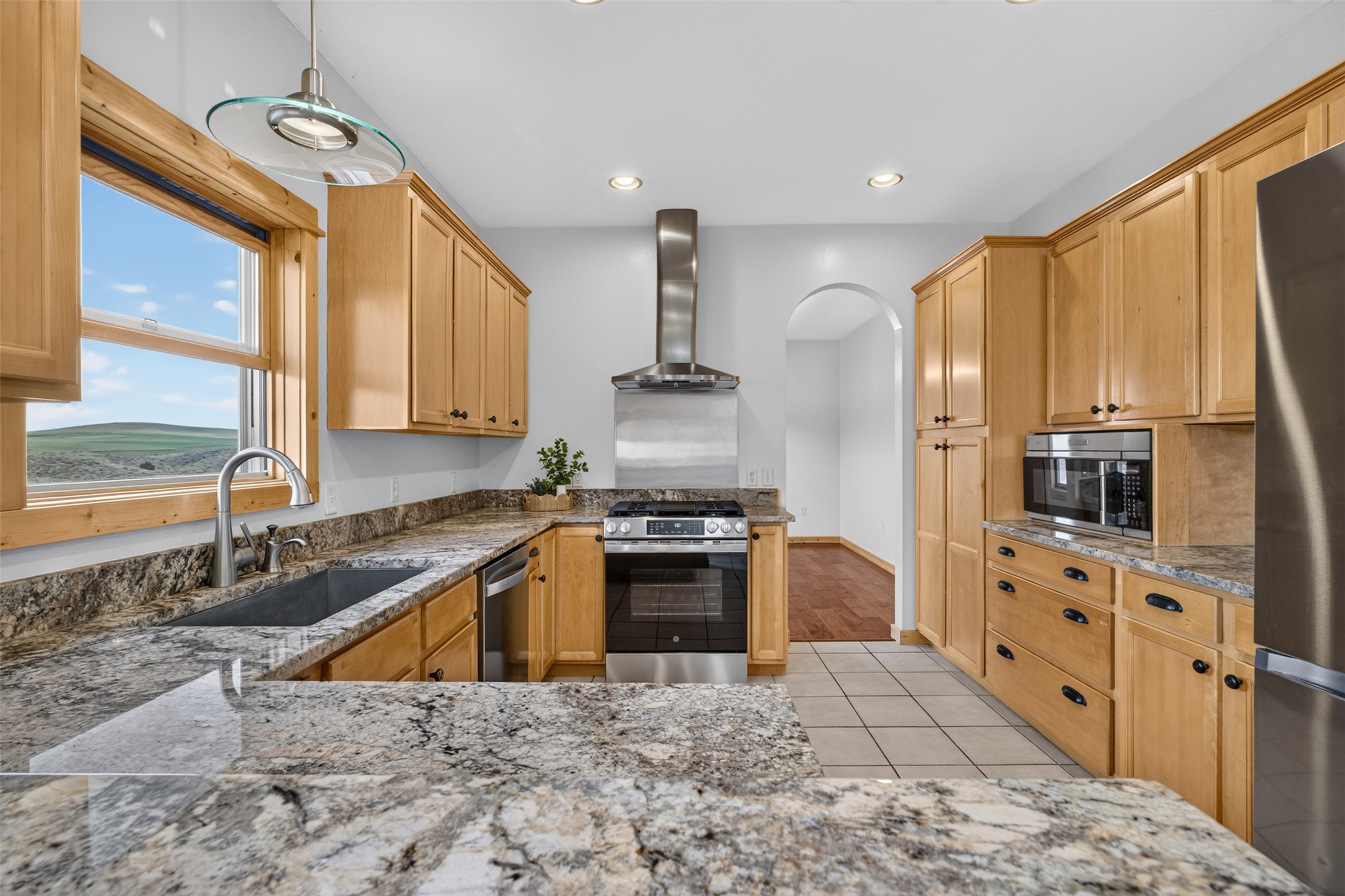 160 Hilltop Vista Loop
