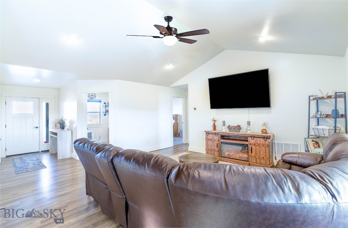 66 Cherokee Trail