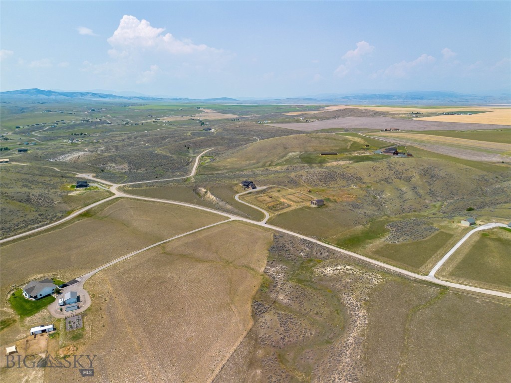 160 Hilltop Vista Loop