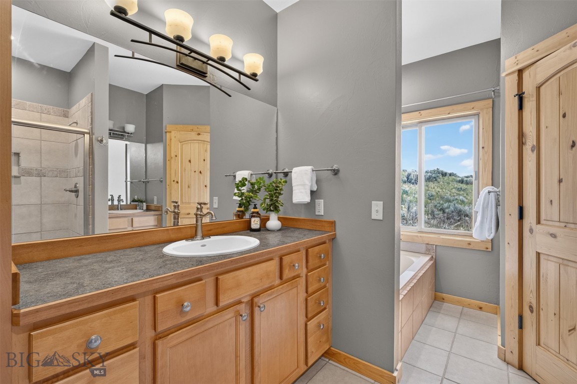 160 Hilltop Vista Loop