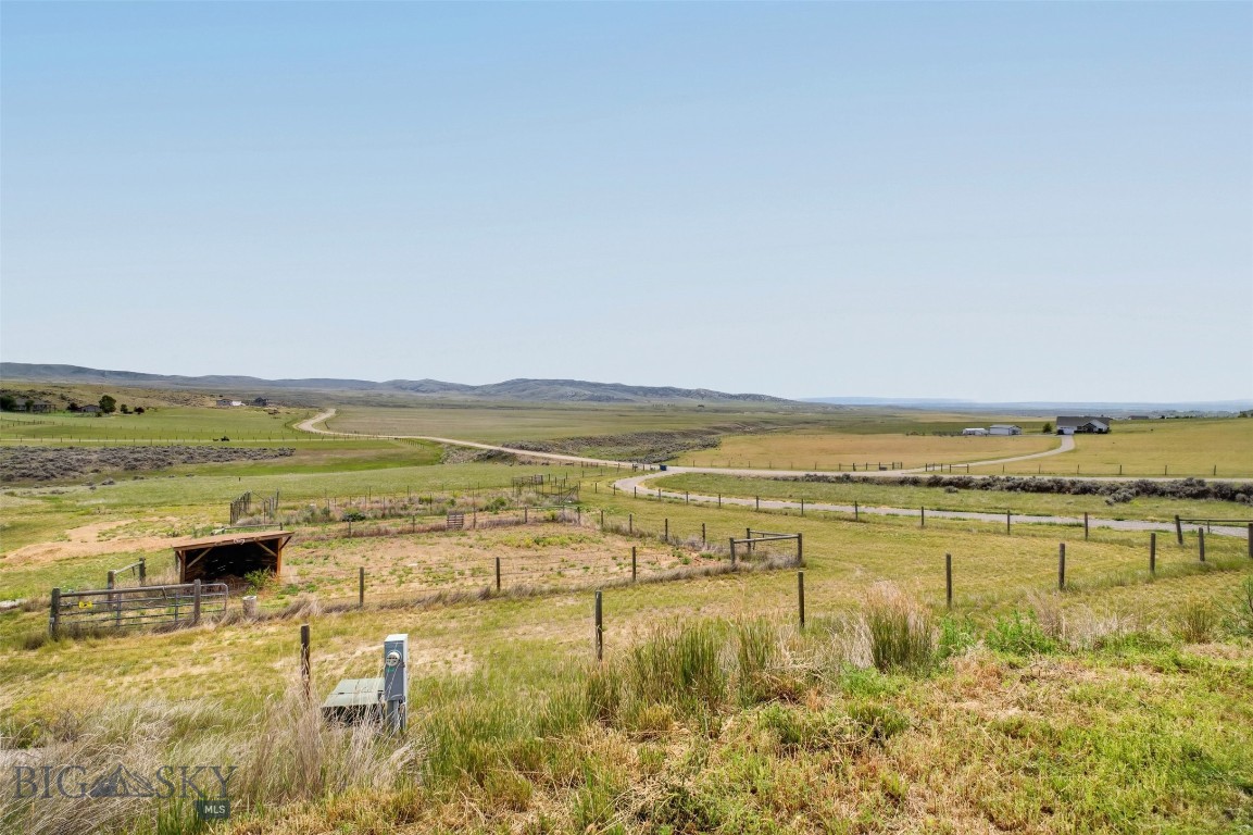 160 Hilltop Vista Loop
