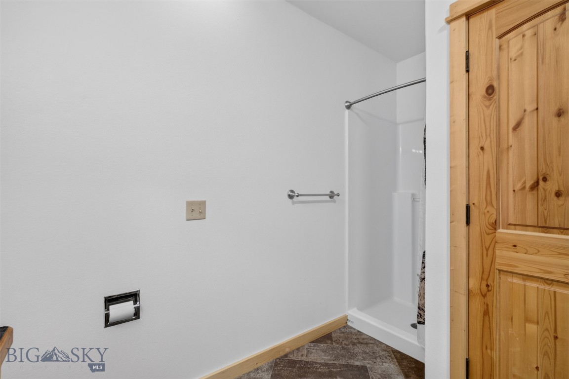 160 Hilltop Vista Loop