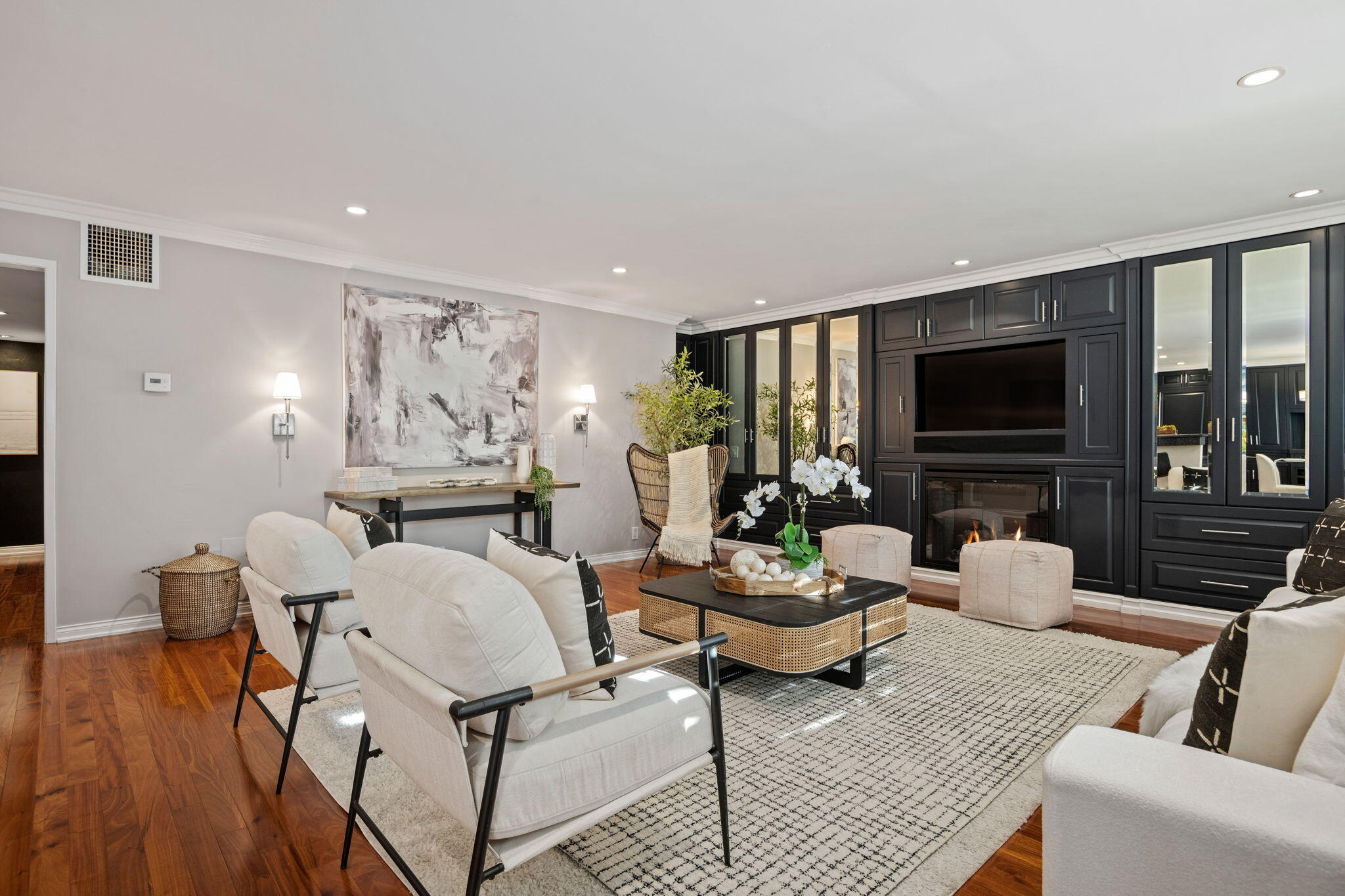 1701 Anacapa Street 9