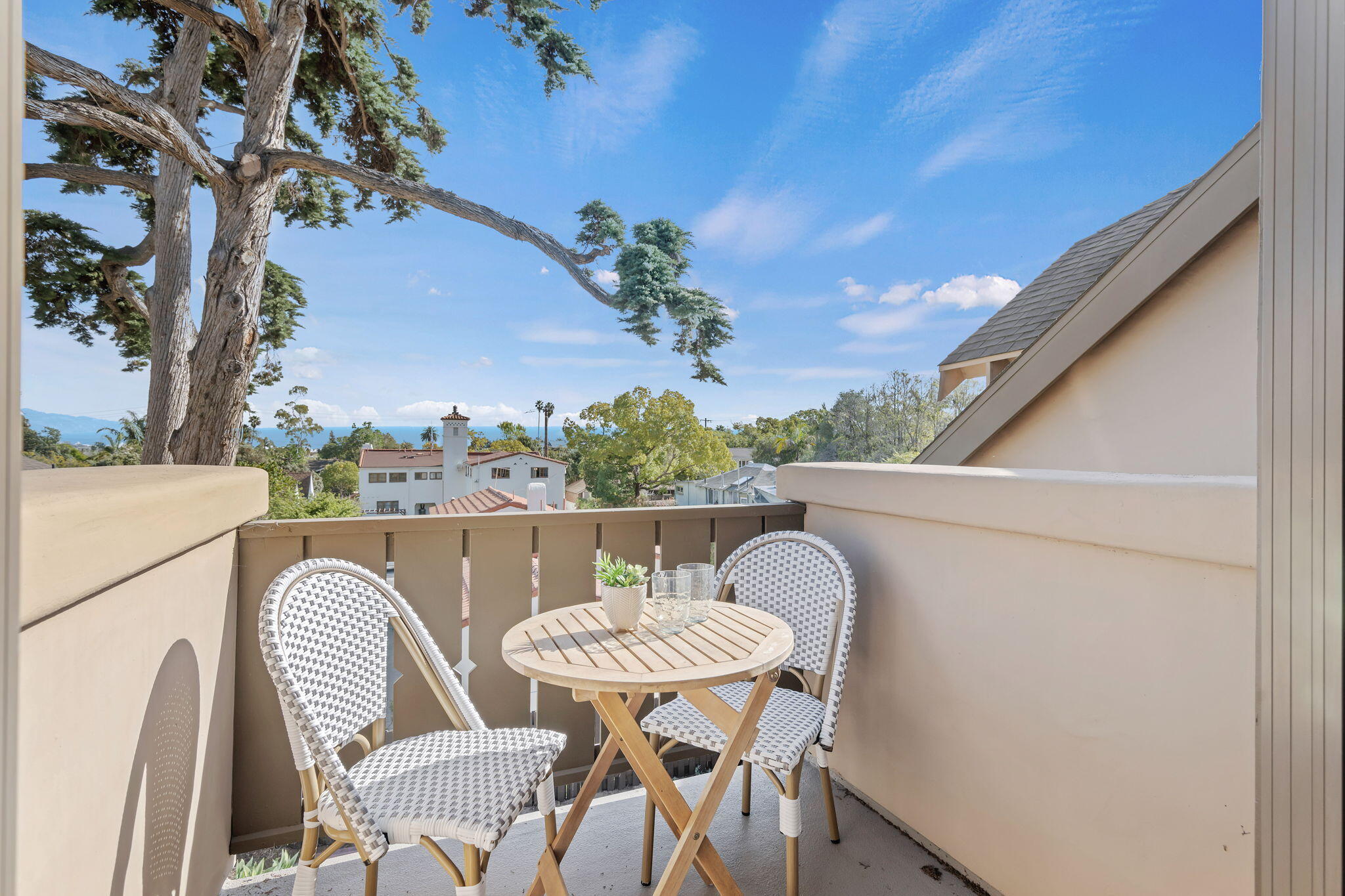 1428 Laguna Street B