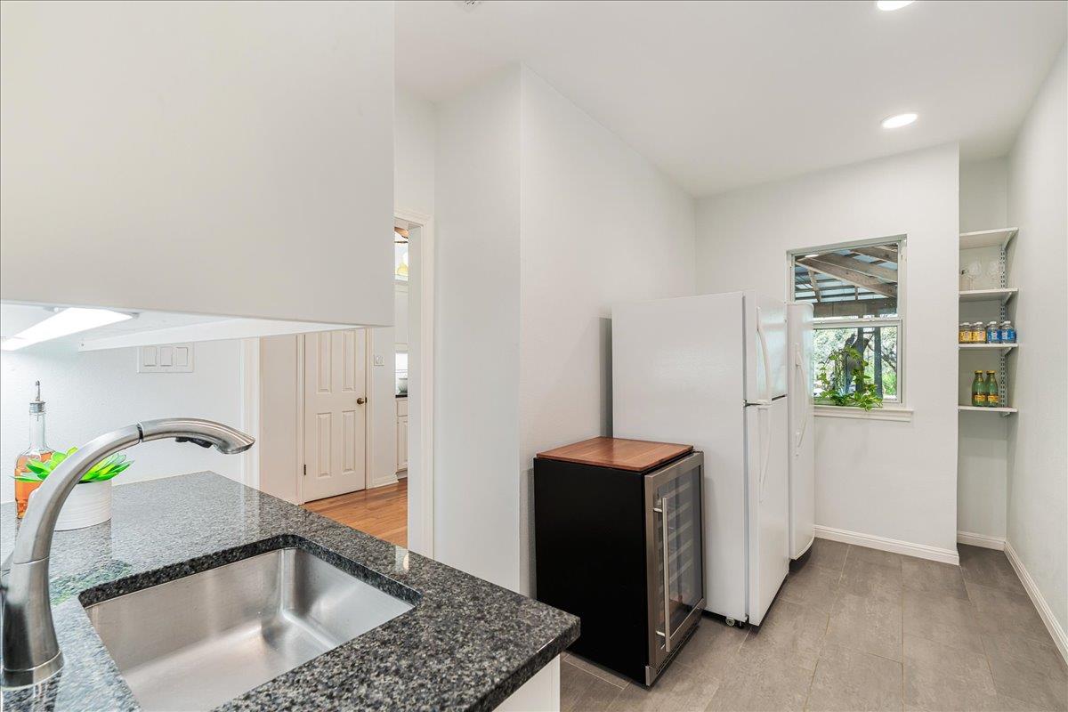 8300 SPANISH OAK CIR