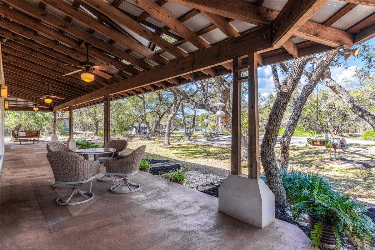 8300 SPANISH OAK CIR