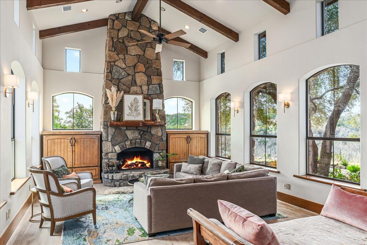 2808 & 2804 Fall Creek Estates DR