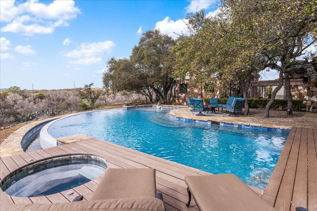 2808 & 2804 Fall Creek Estates DR