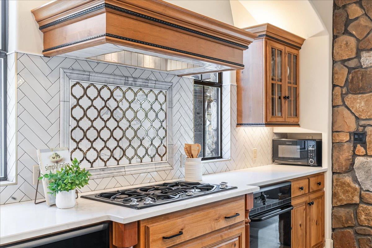 2808 & 2804 Fall Creek Estates DR