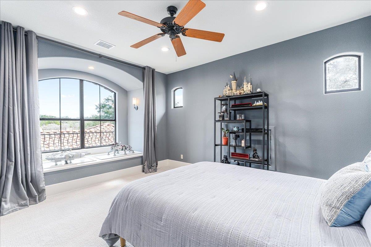 2808 & 2804 Fall Creek Estates DR