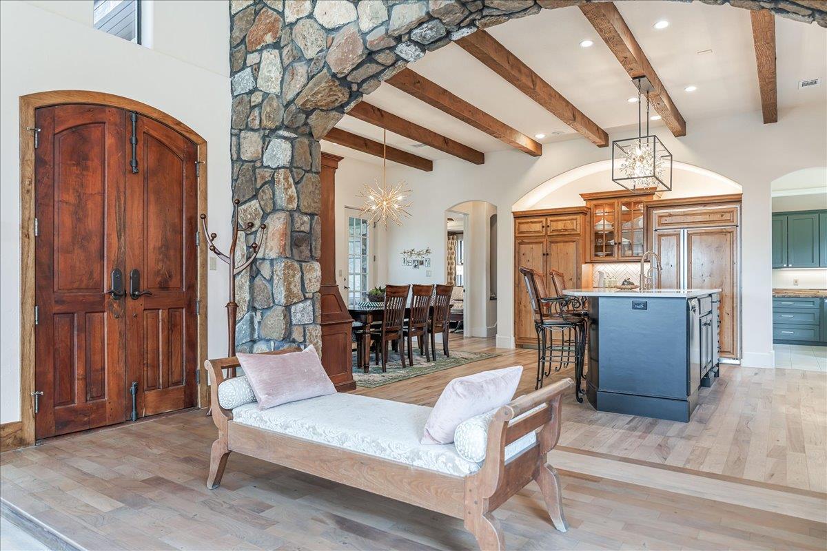 2808 & 2804 Fall Creek Estates DR