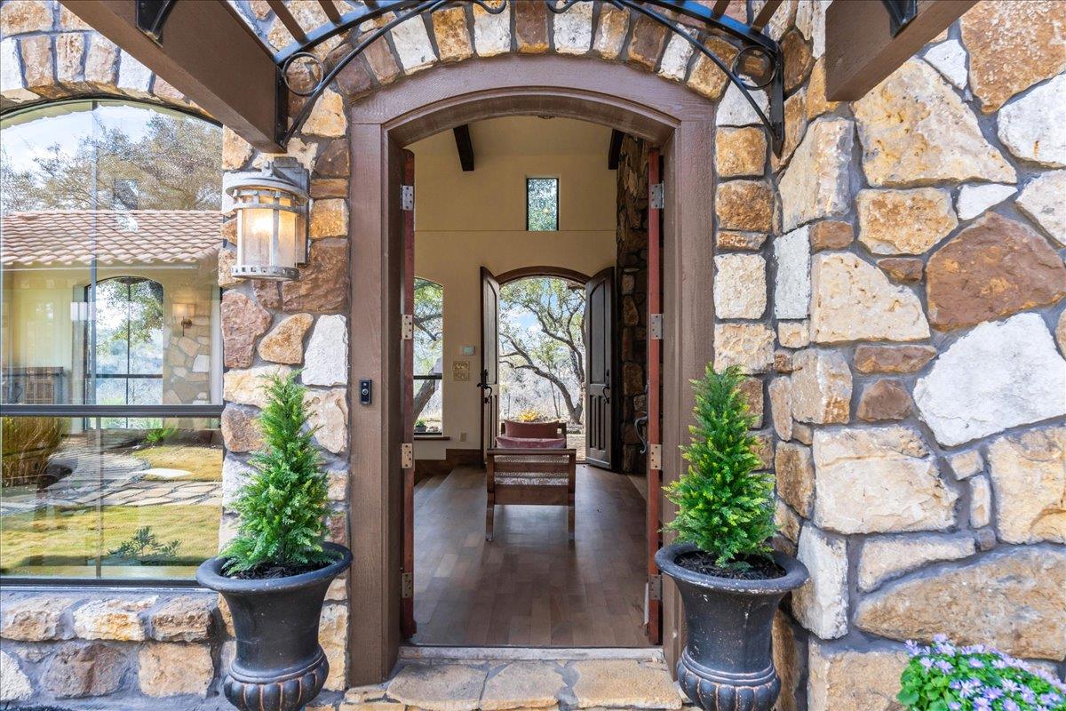 2808 & 2804 Fall Creek Estates DR