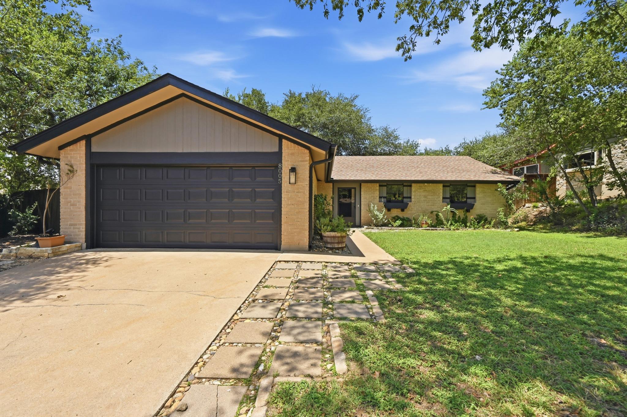 8005 Red Willow DR