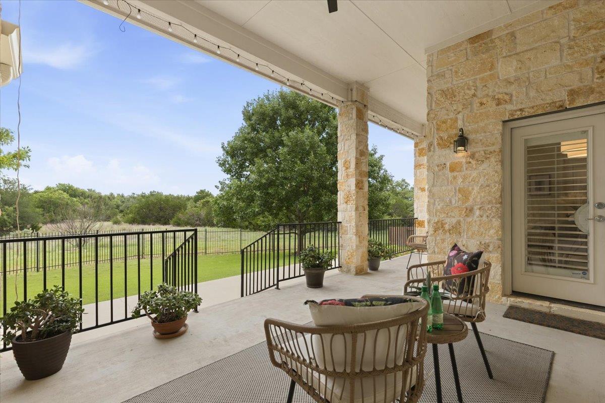1709 Grassy Field RD