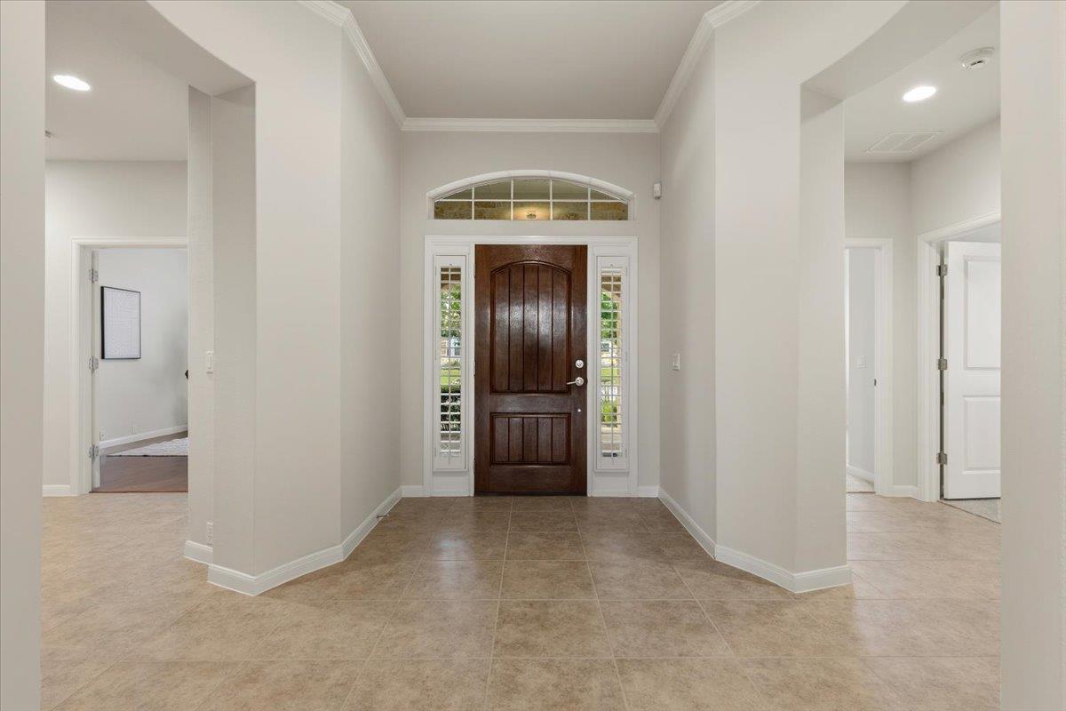 1709 Grassy Field RD