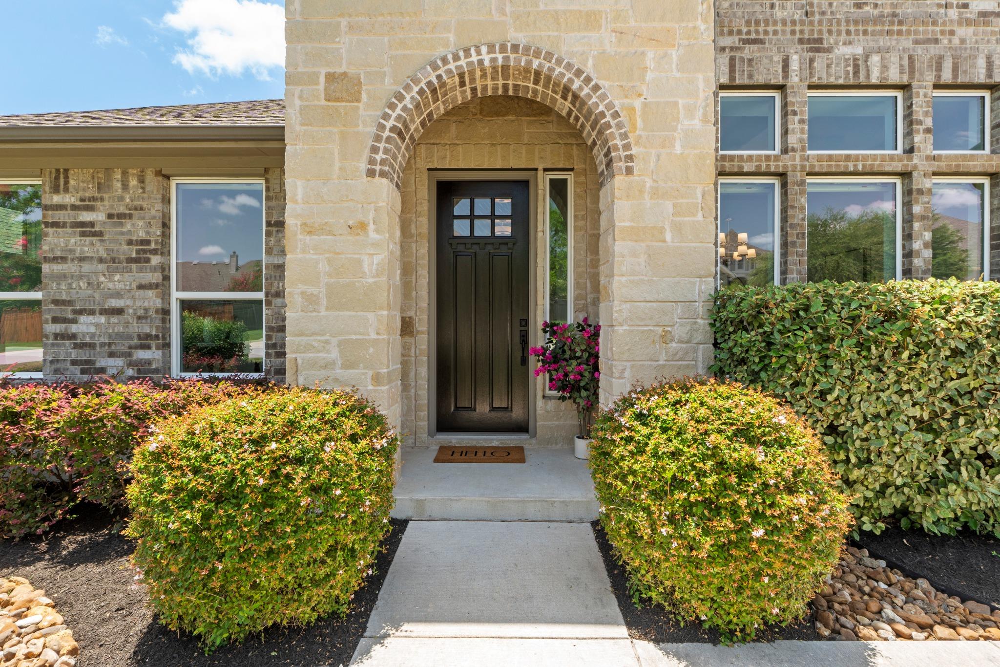 393 Stone River DR