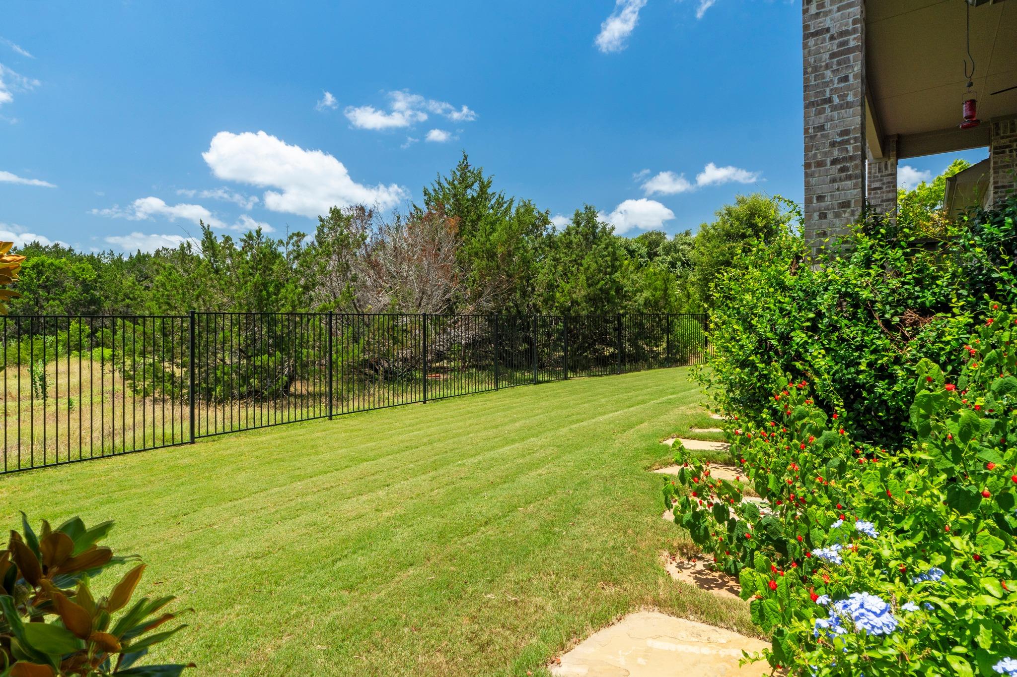 393 Stone River DR