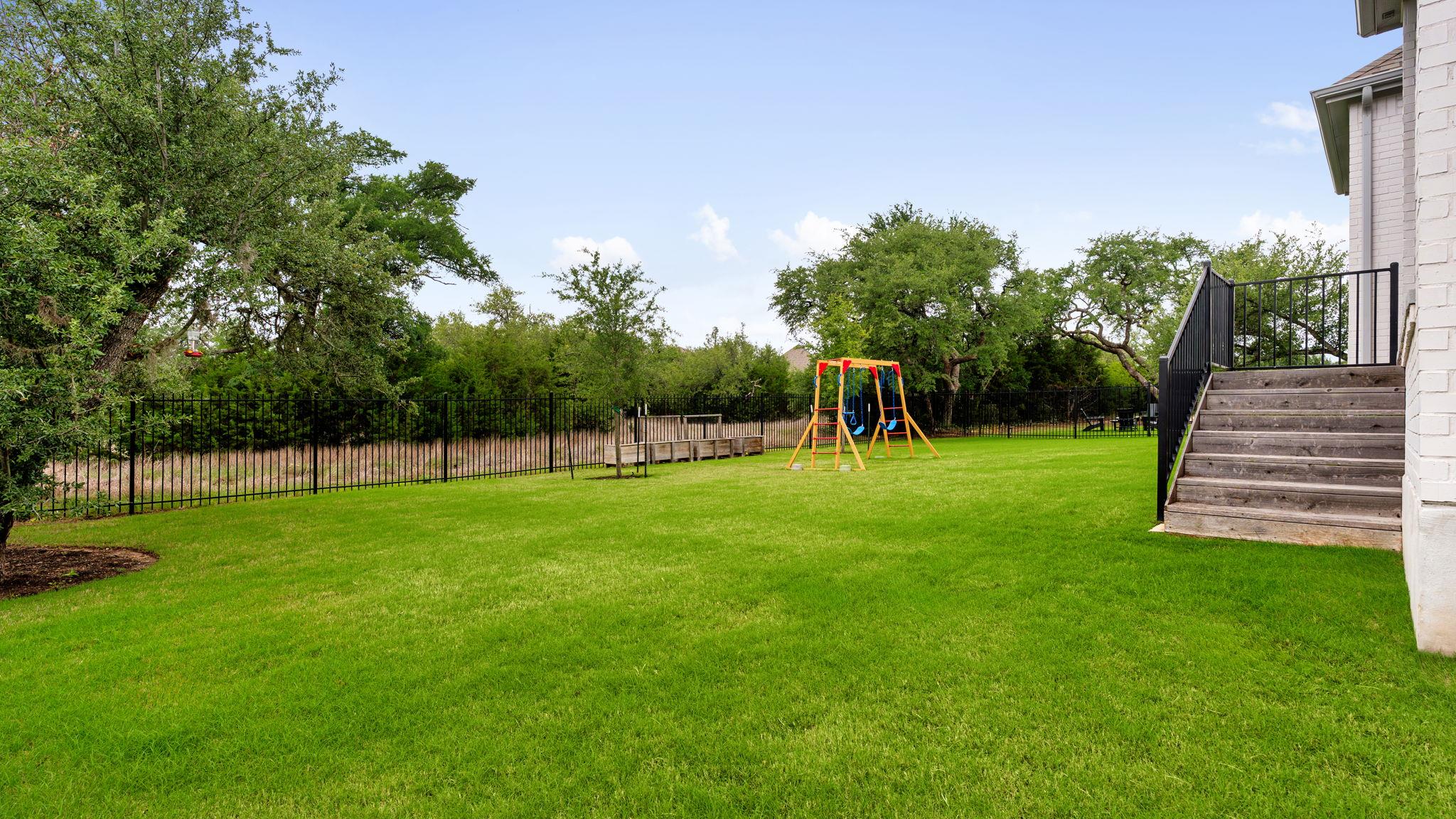 645 Two Creeks LN