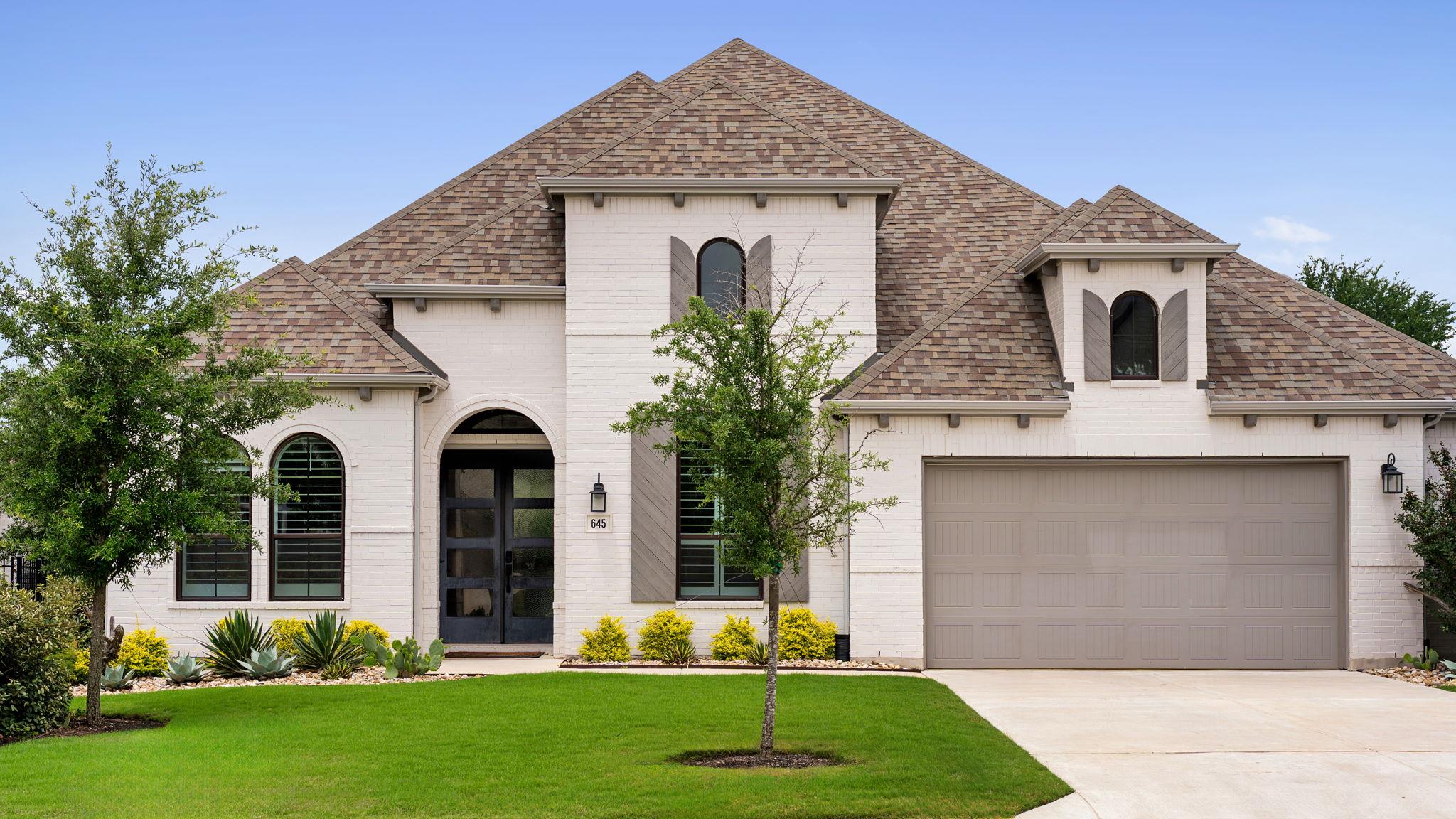 645 Two Creeks LN