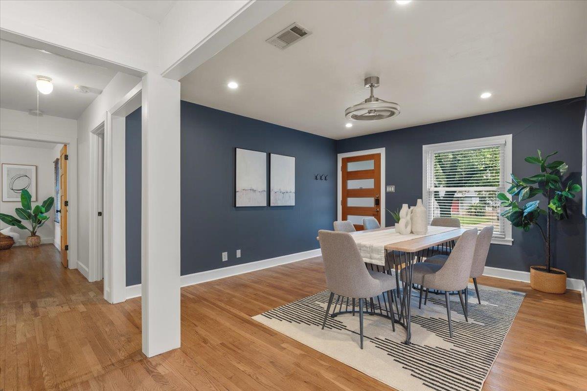 5705 Duval ST