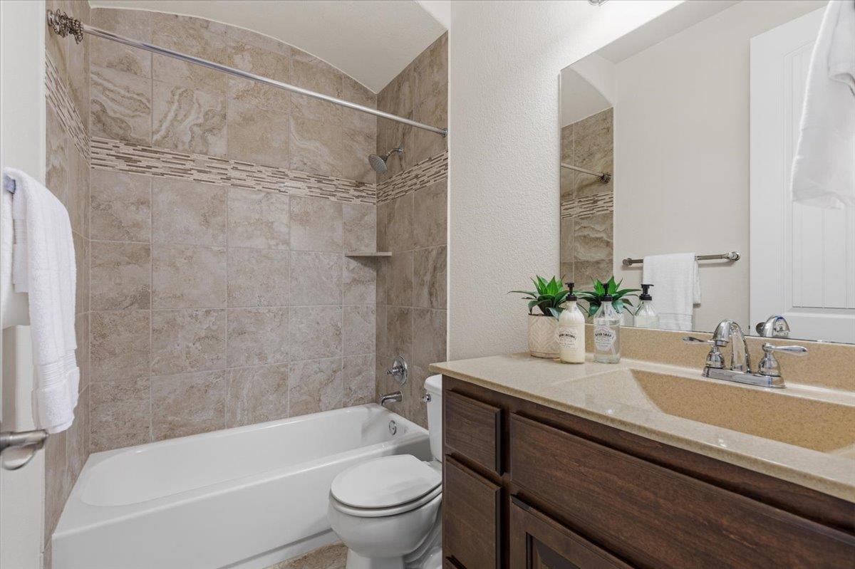 531 Whispering Wind WAY