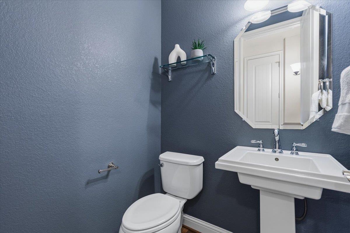 531 Whispering Wind WAY