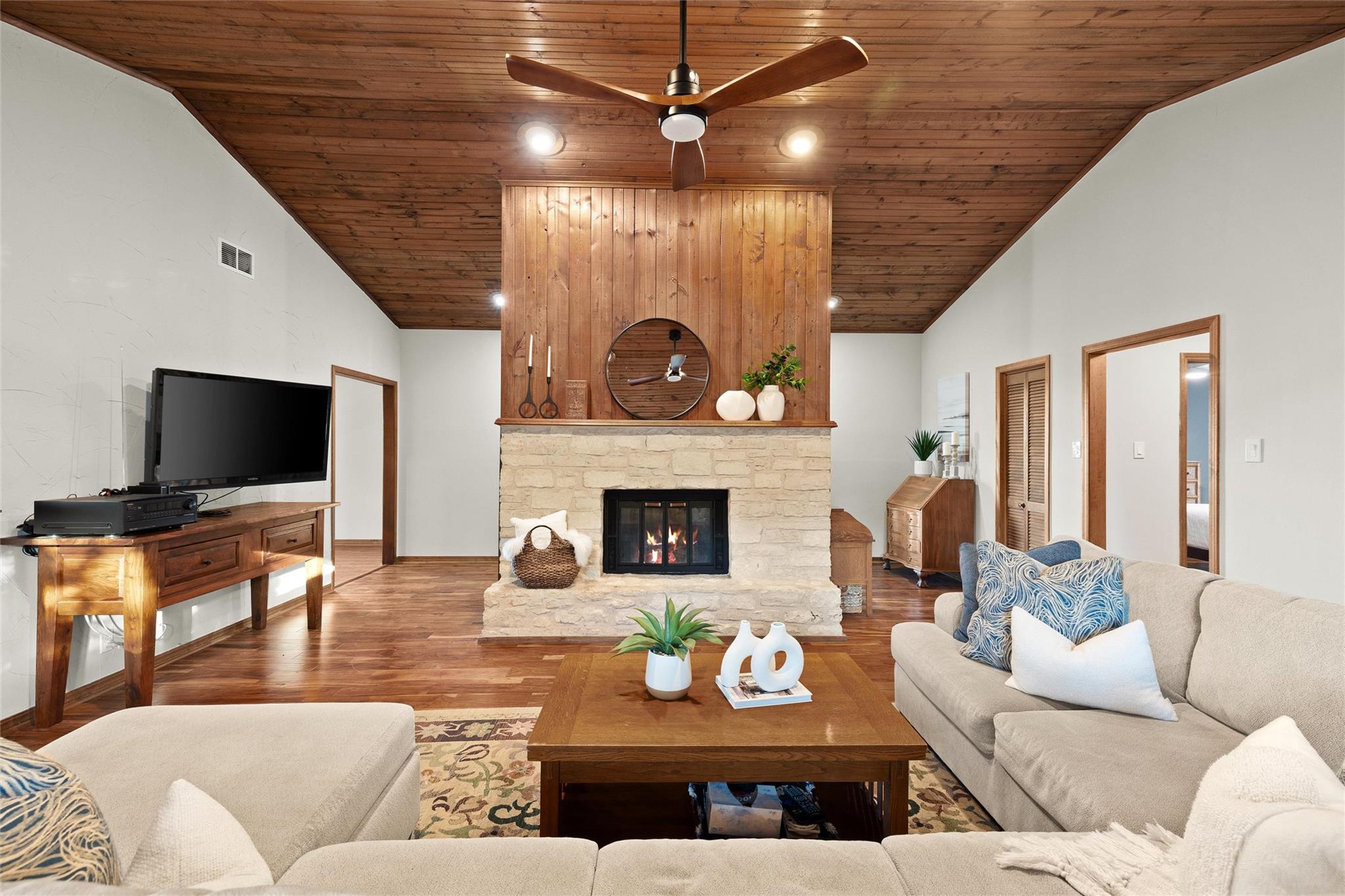 16506 Westview TRL