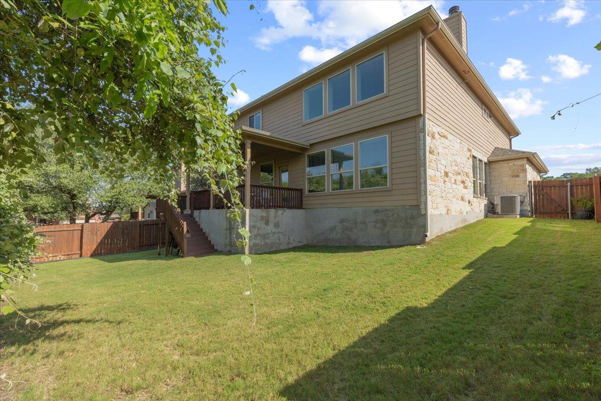 561 Stone View TRL
