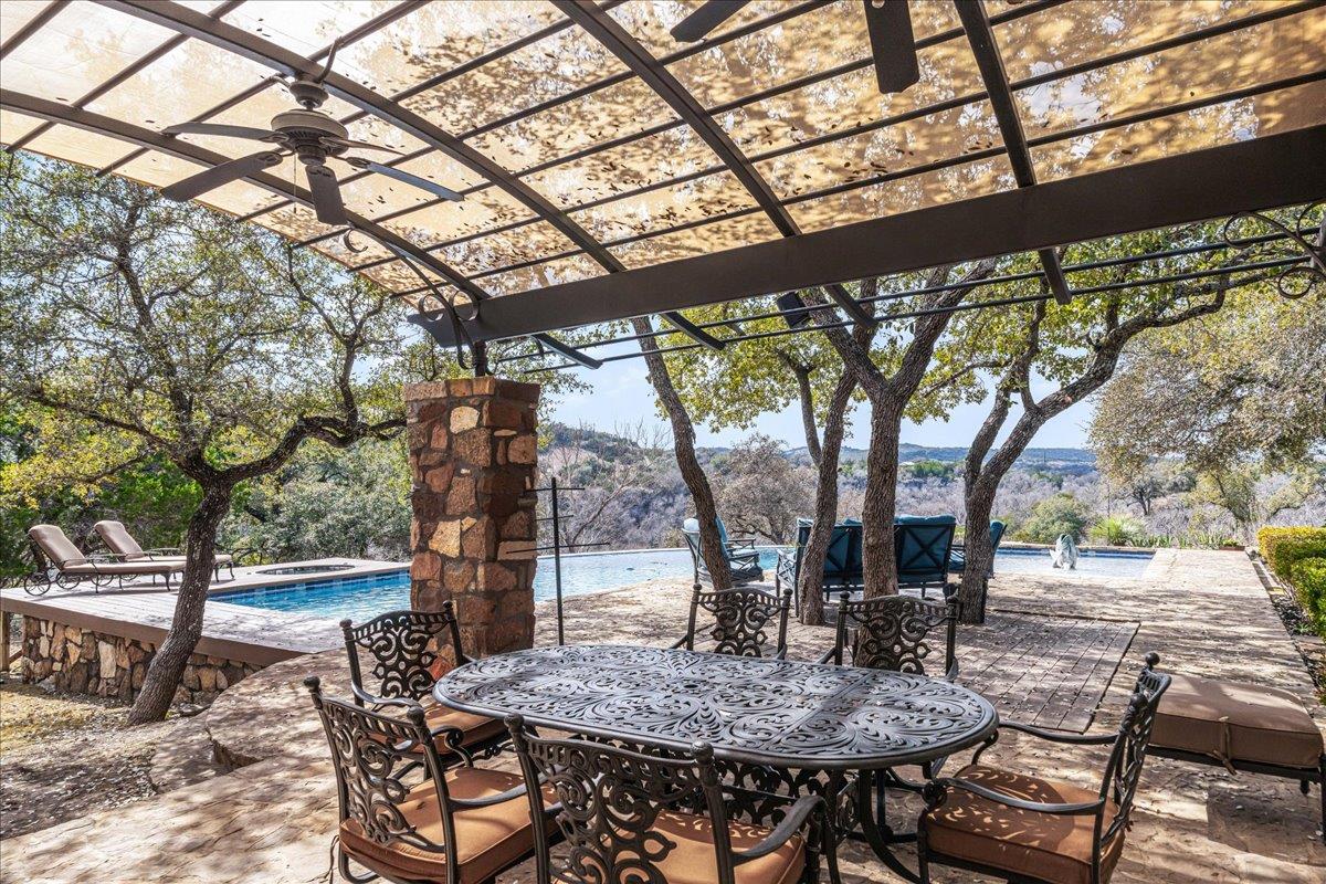 2808 & 2804 Fall Creek Estates DR