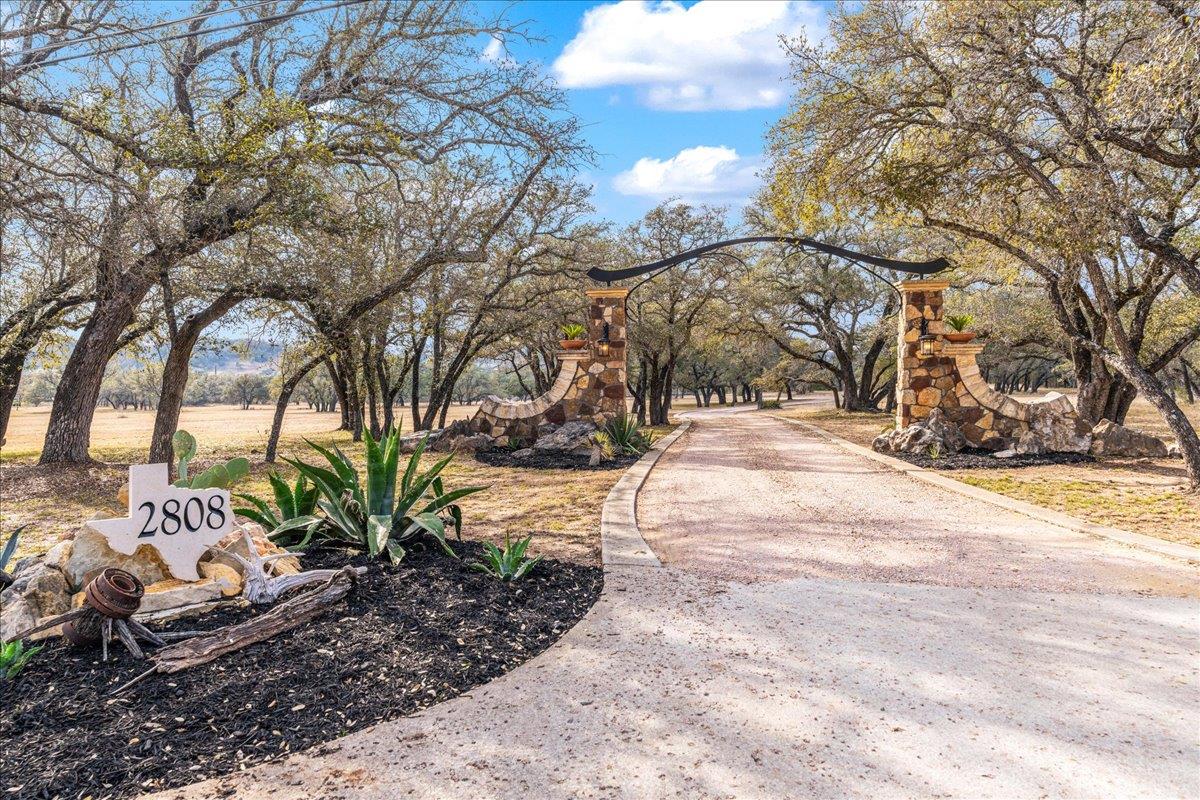 2808 & 2804 Fall Creek Estates DR
