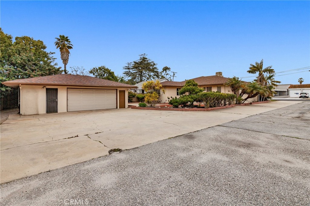 14417 S Budlong Avenue