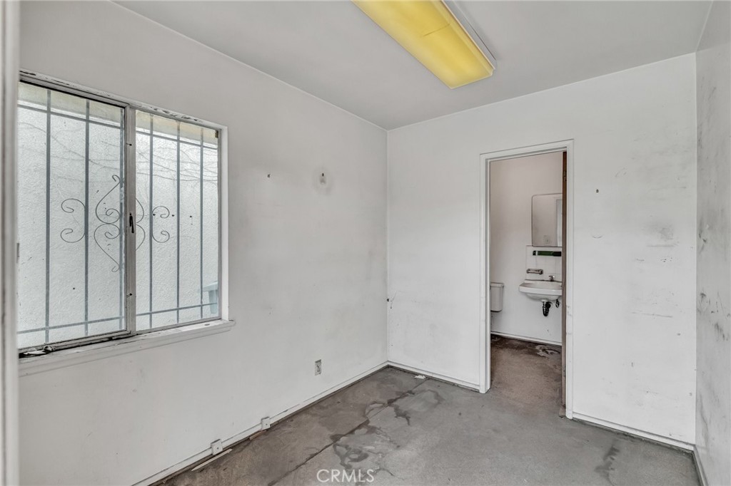 14417 S Budlong Avenue