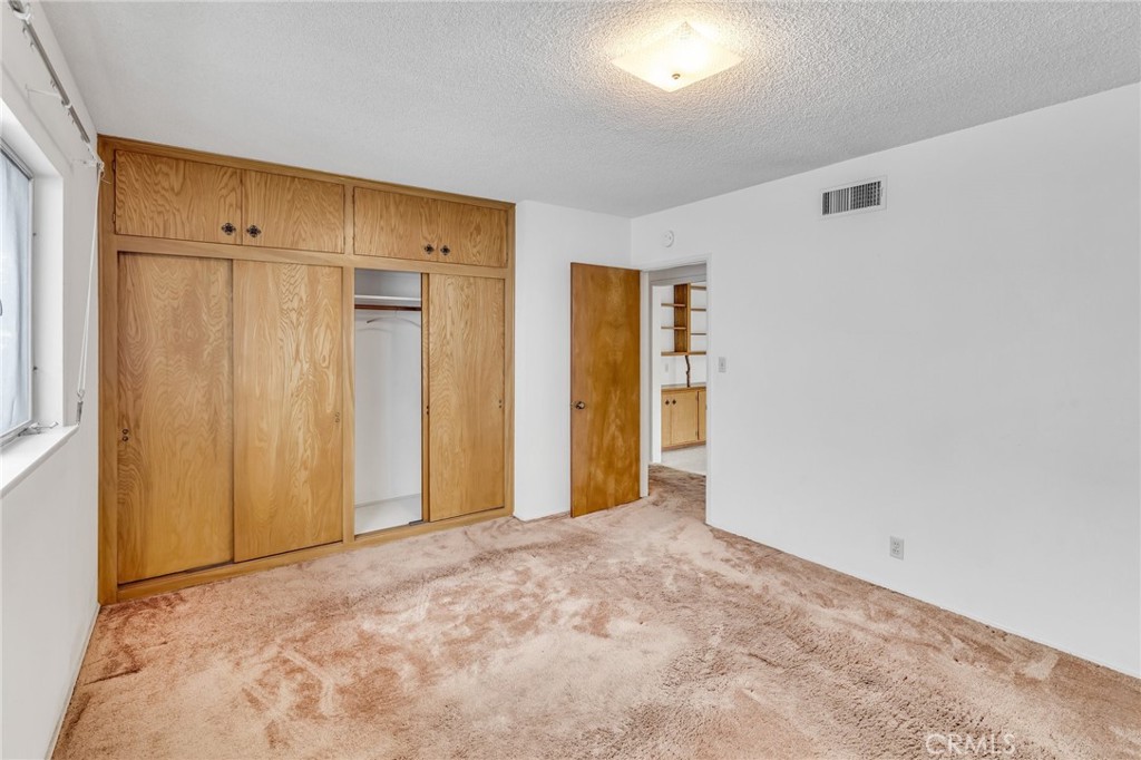 14417 S Budlong Avenue