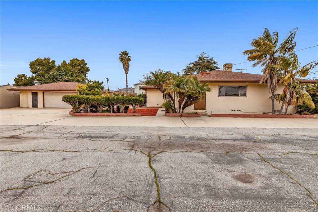 14417 S Budlong Avenue