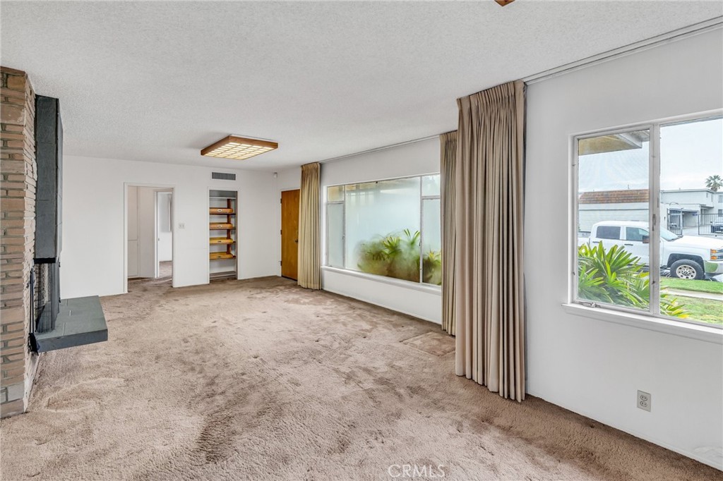 14417 S Budlong Avenue