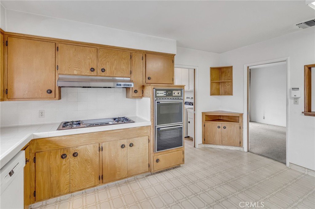 14417 S Budlong Avenue