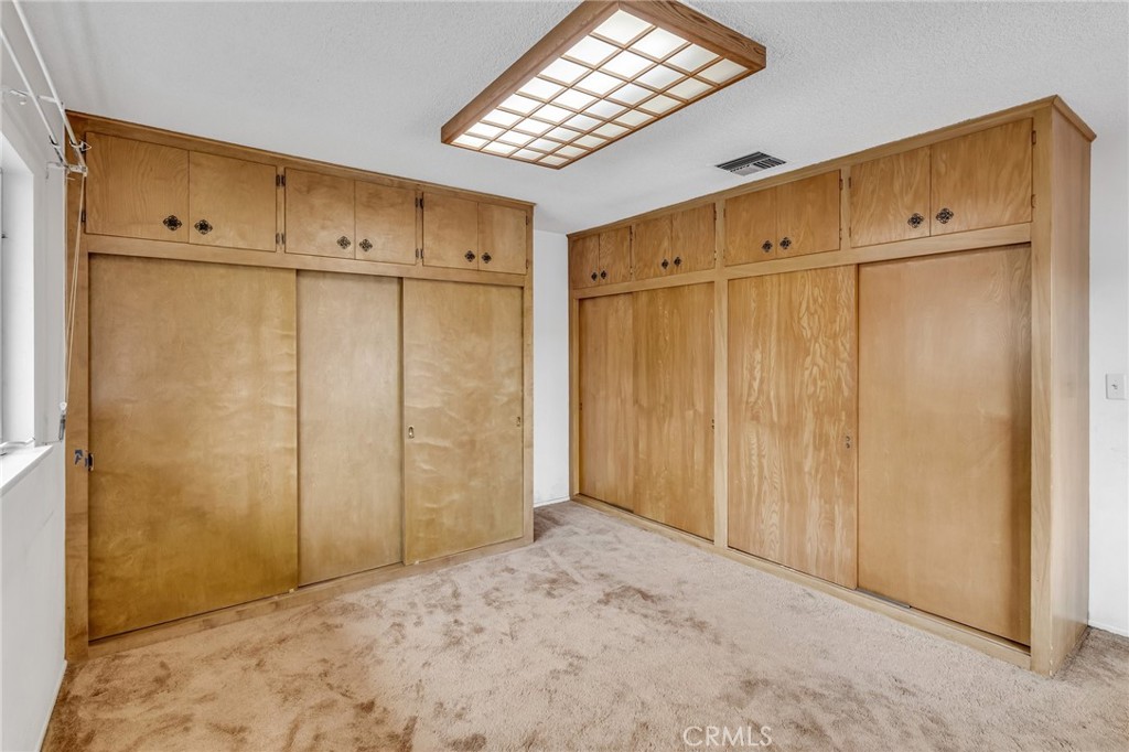 14417 S Budlong Avenue