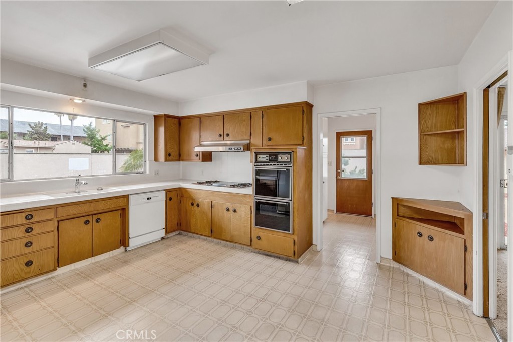 14417 S Budlong Avenue