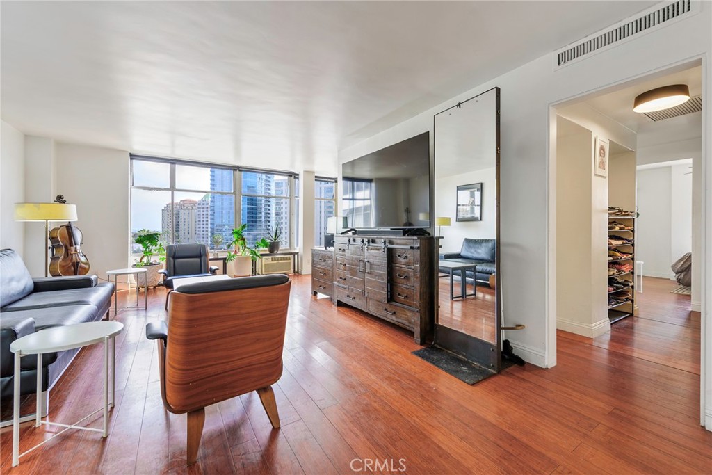 100 Atlantic Avenue 800