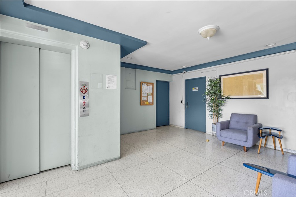 250 Linden Avenue 405
