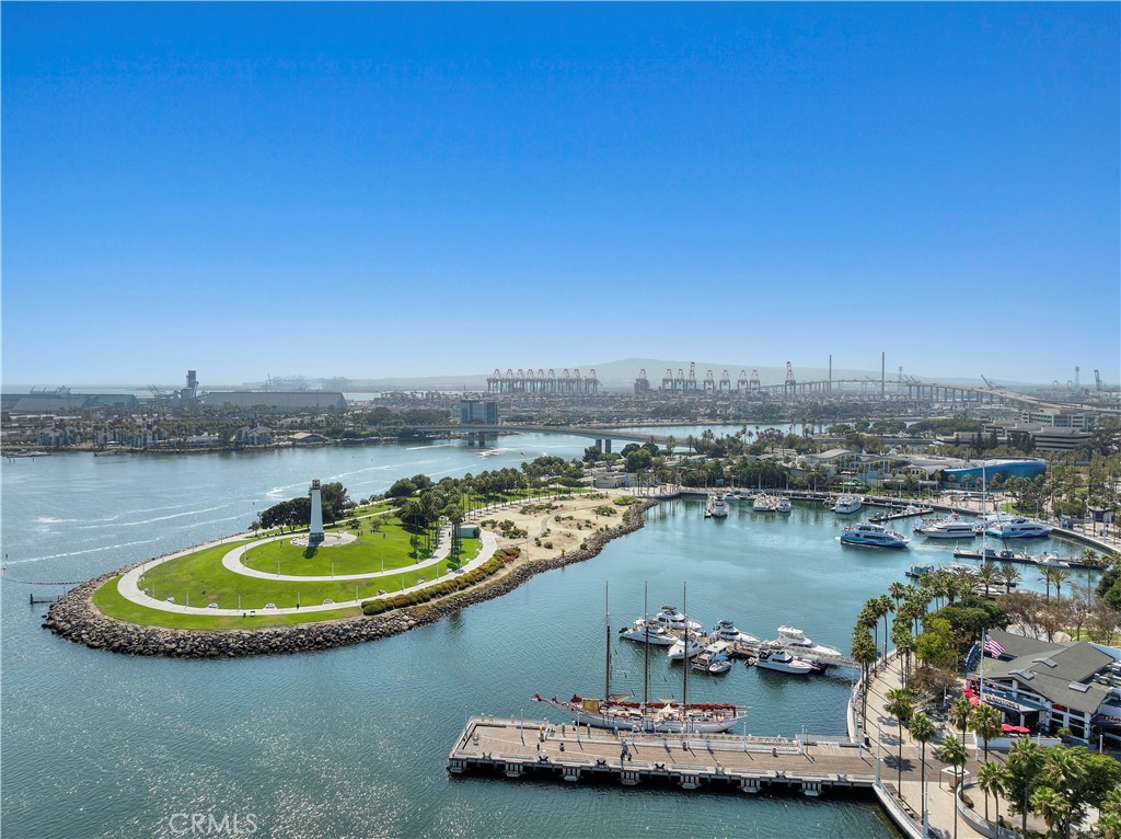 250 Linden Avenue 405