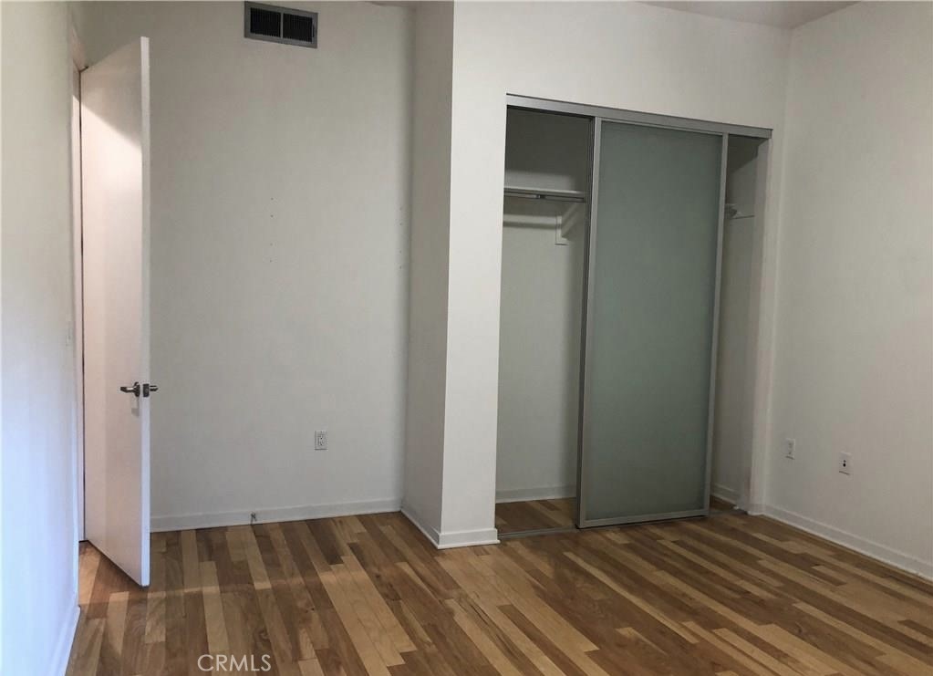 133 The Promenade N N 423
