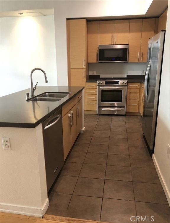 133 The Promenade N N 423