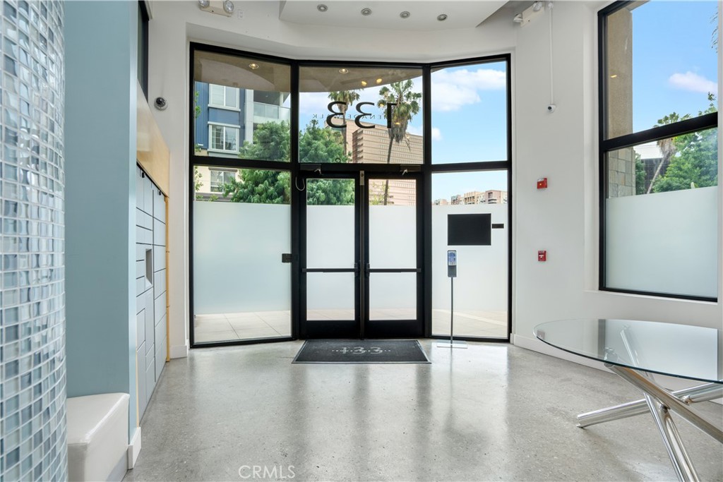 133 The Promenade N N 423