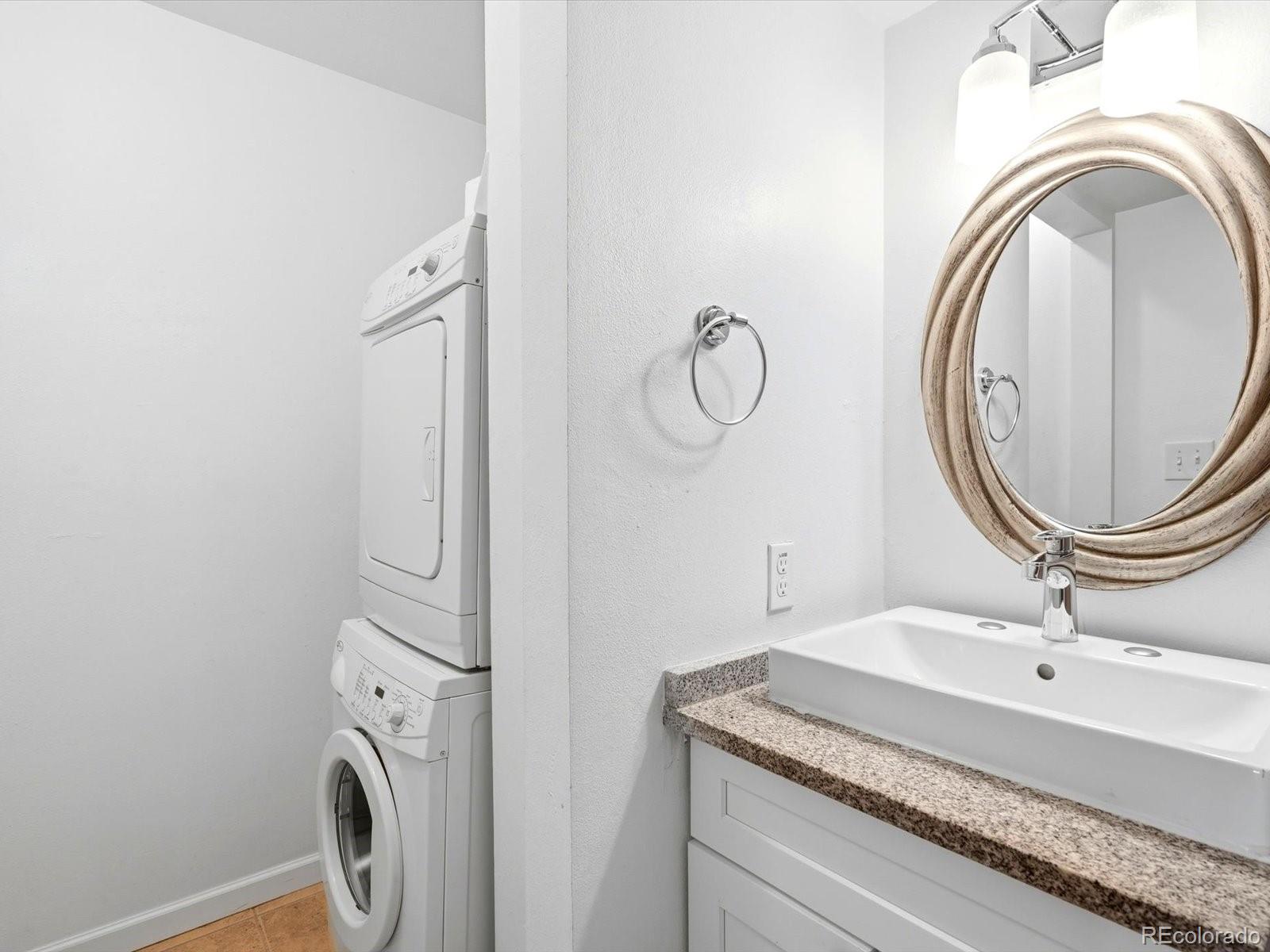 2929 W Floyd Avenue Unit: 323
