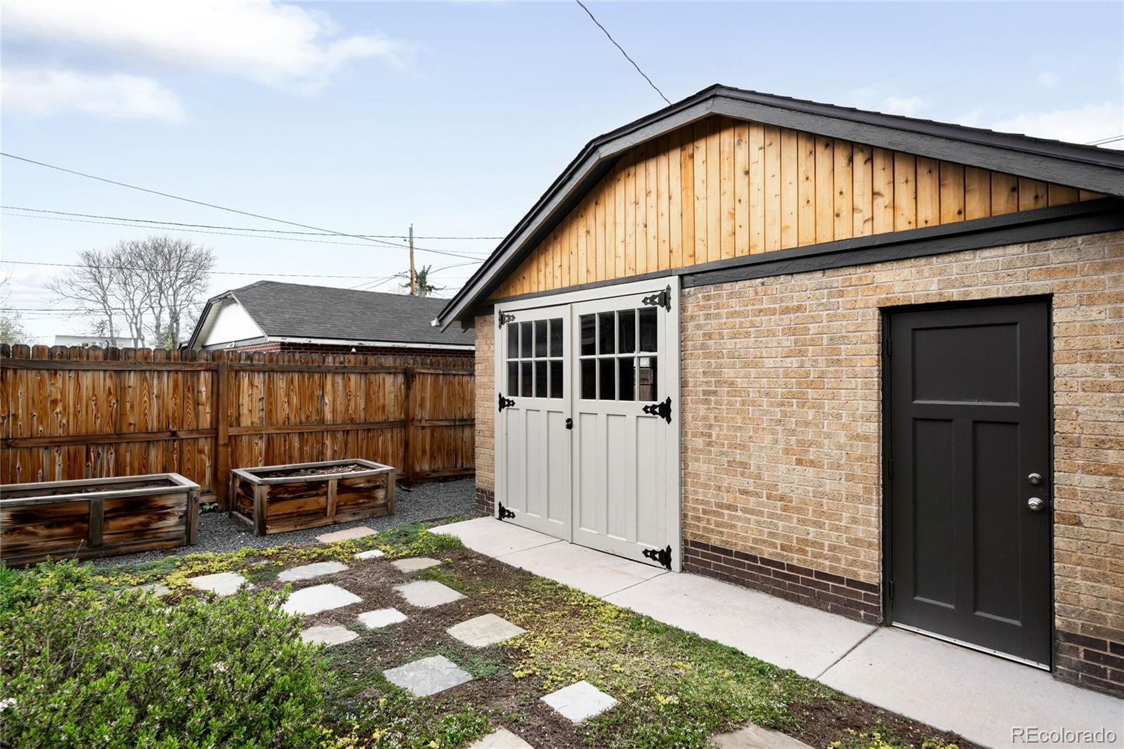 1918 S Lincoln Street